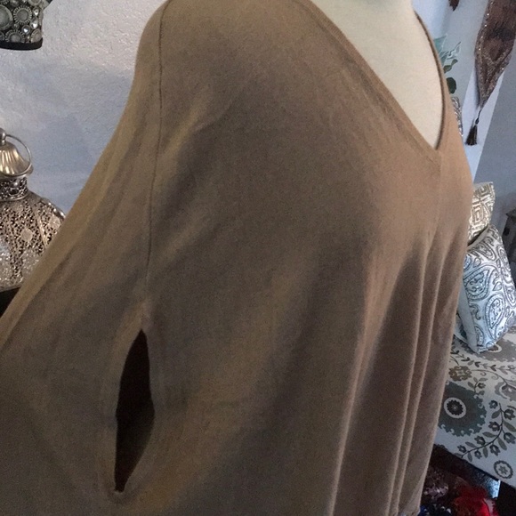 NWT Michael Kors Dark Camel poncho size PS - Picture 3 of 5